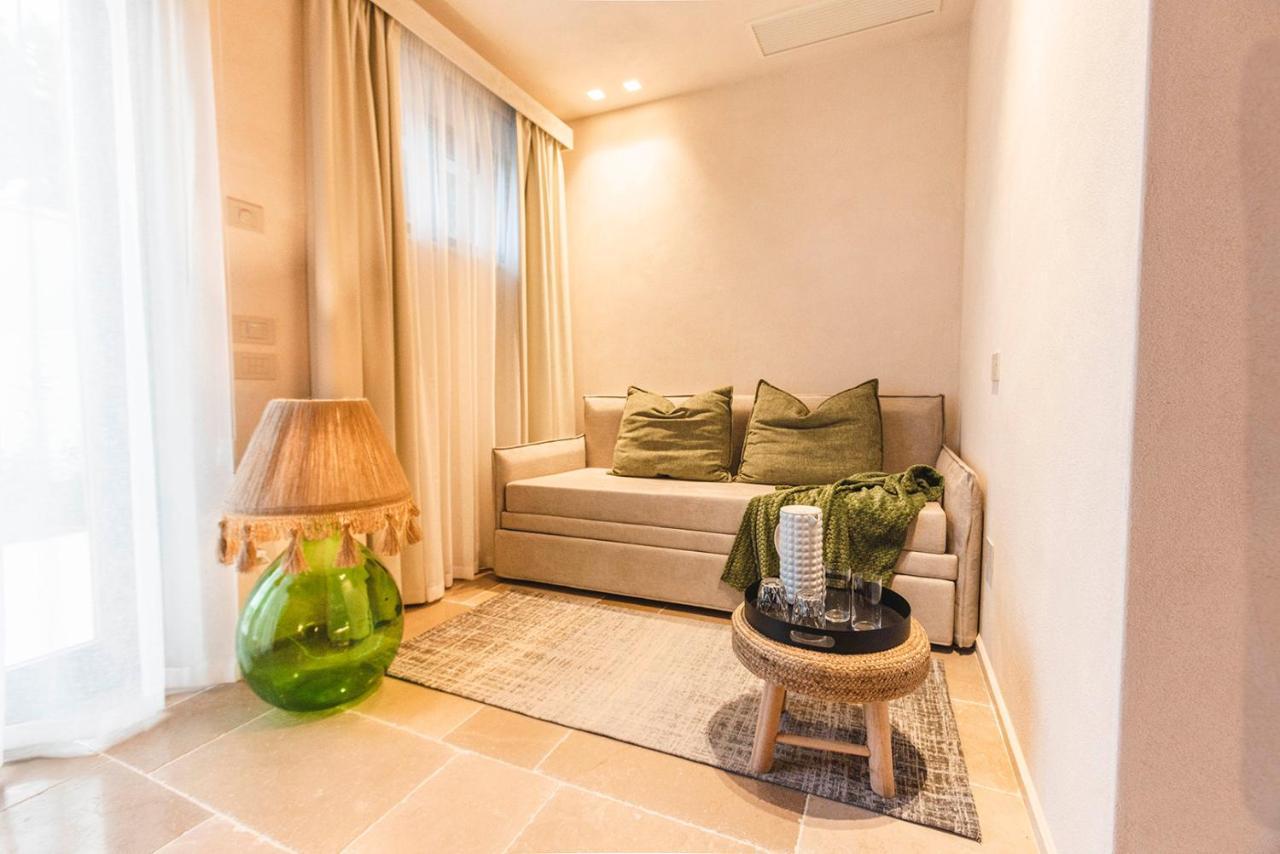 Borgo Vinceri Villa Lucera Luaran gambar