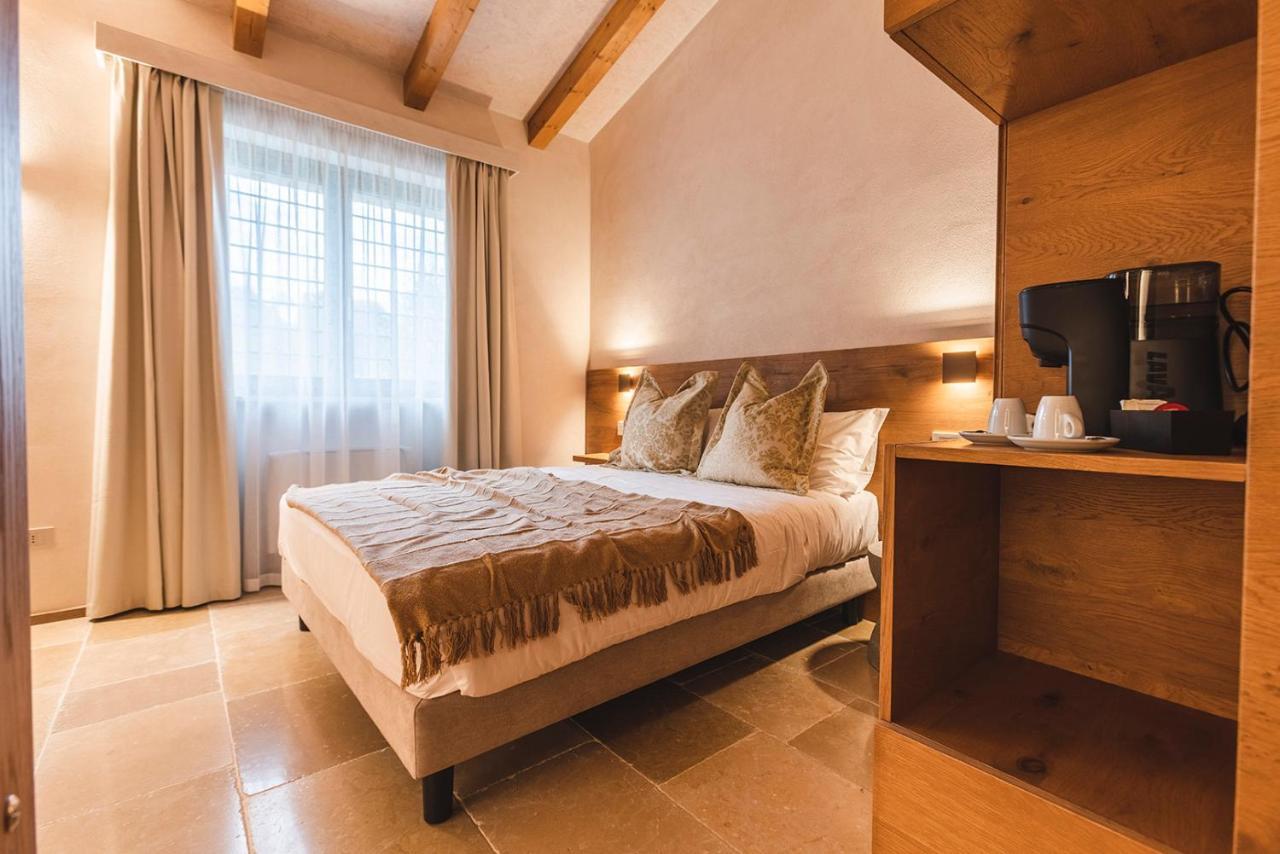 Borgo Vinceri Villa Lucera Luaran gambar